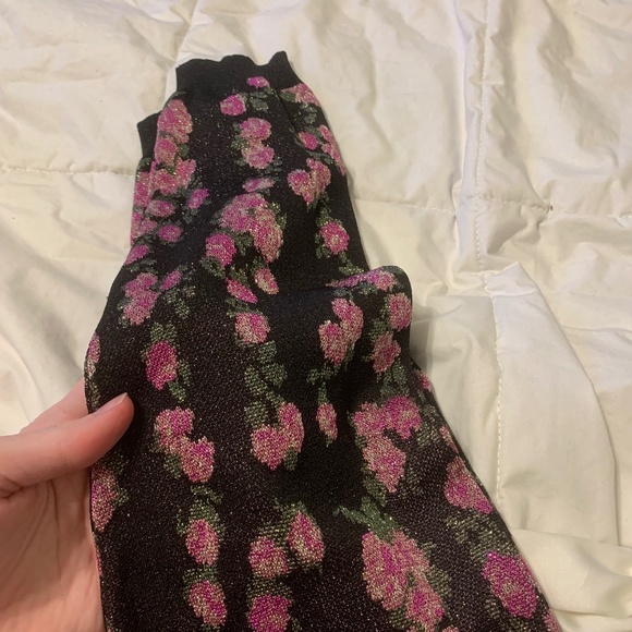 NWOT GUCCI Leggings/Tights, Never worn w/Bag, Sz Small - Picture 5 of 7